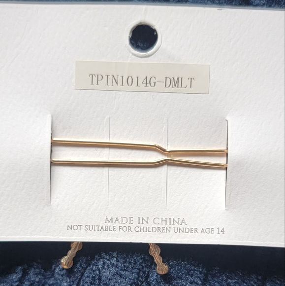 Core new york Hair Clips 2 Pcs - Picture 3 of 4